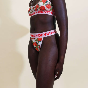 Bria V-Thong - Wild Strawberry