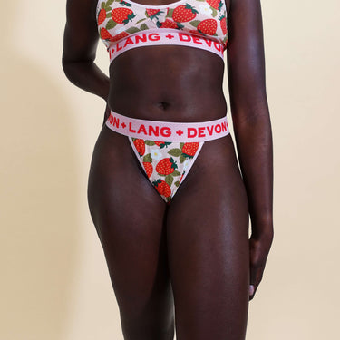 Bria V-Thong - Wild Strawberry